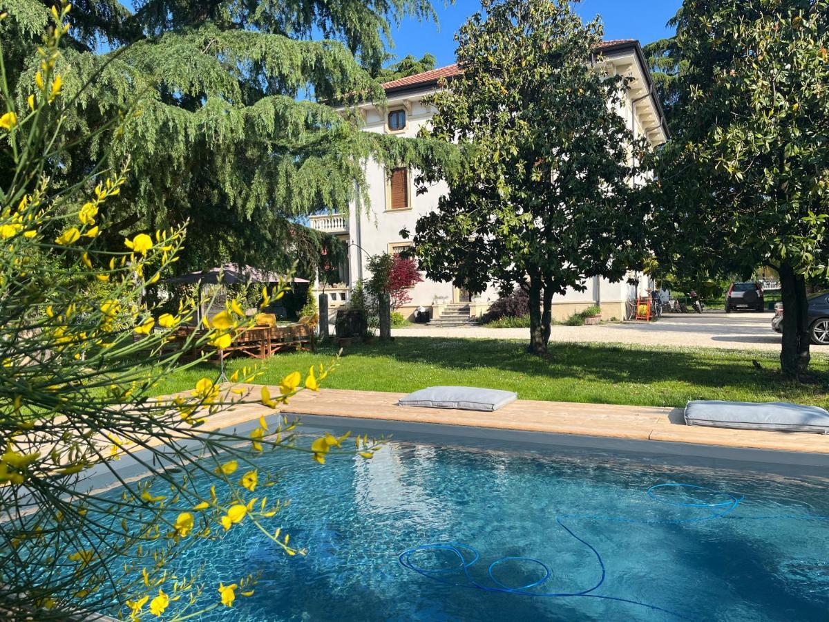 Il Bozzolo Eco Boutique Apartments Valeggio sul Mincio Buitenkant foto