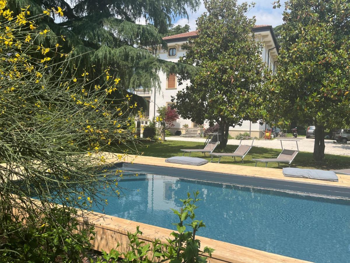 Il Bozzolo Eco Boutique Apartments Valeggio sul Mincio Buitenkant foto